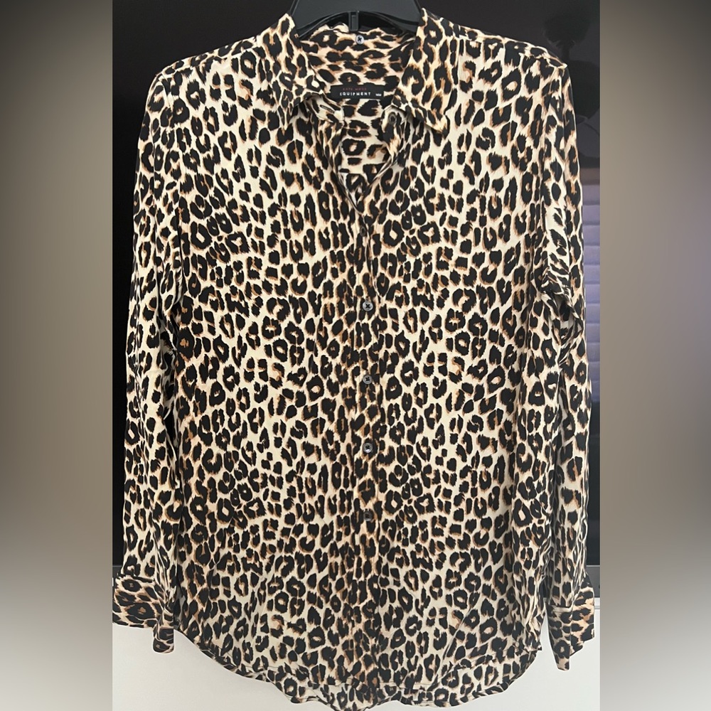 Equipment blouse